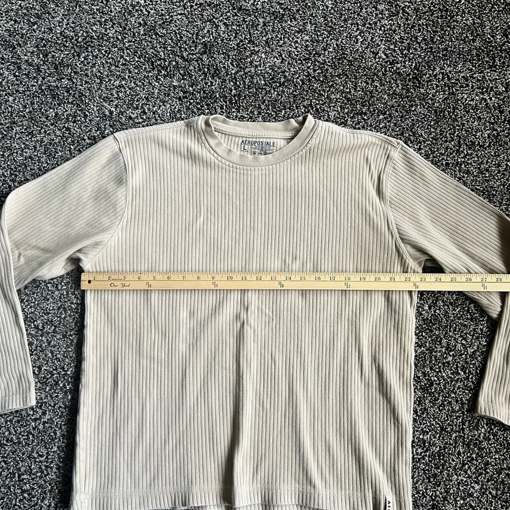 Aeropostale classic crewneck
